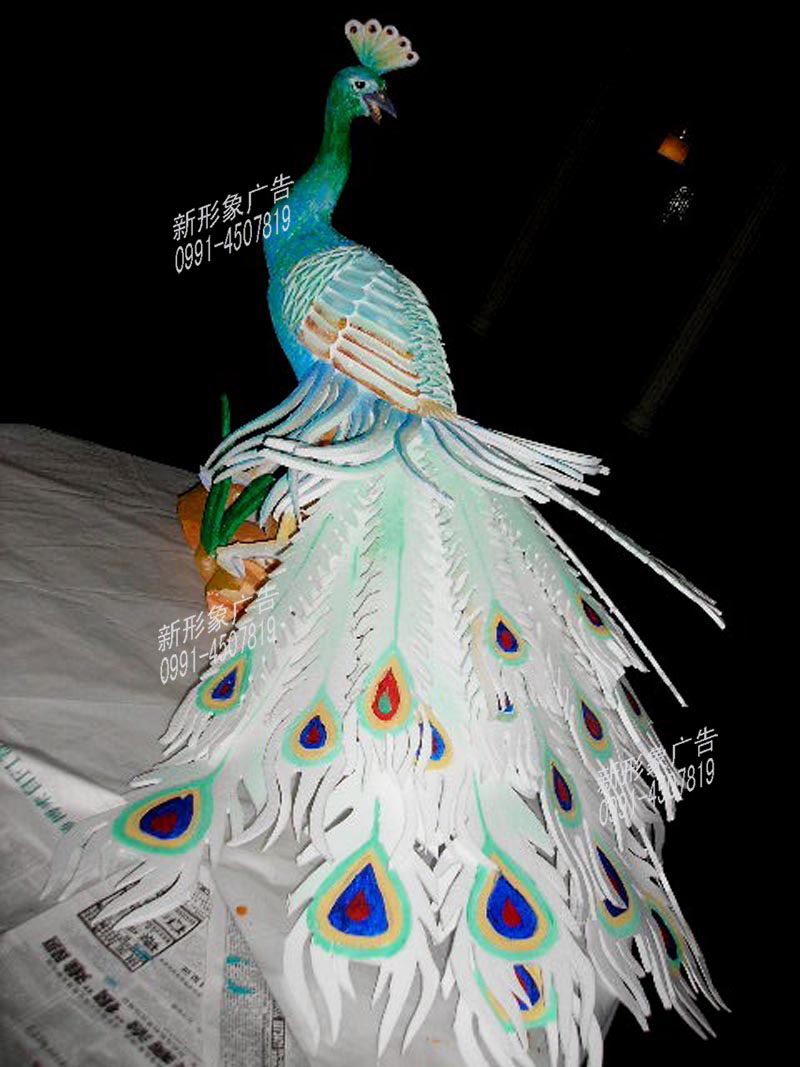 苯板雕刻孔雀