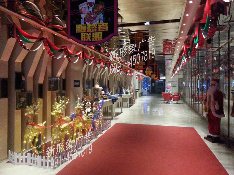 KTV圣诞节美陈装饰