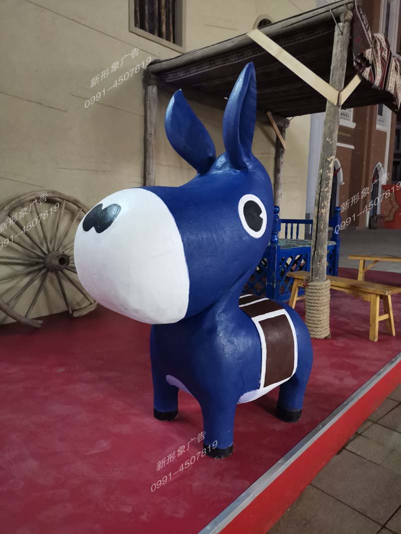 苯板雕刻小毛驴